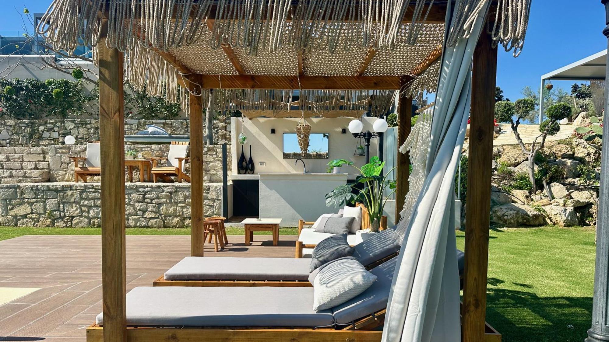 Olivenest Chania Executive Villa Perivolia  Exterior photo